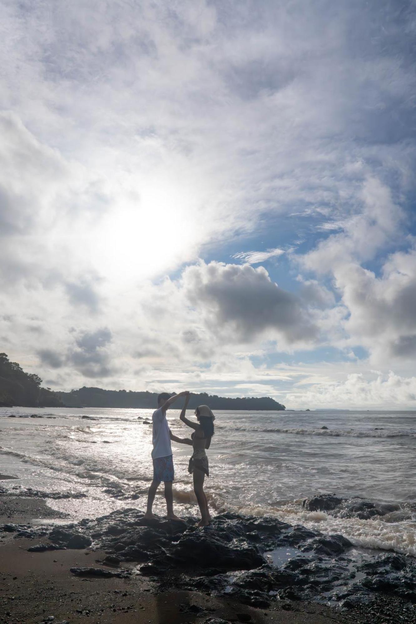 Hotel Pirate Cove Drakes Bay Esterno foto