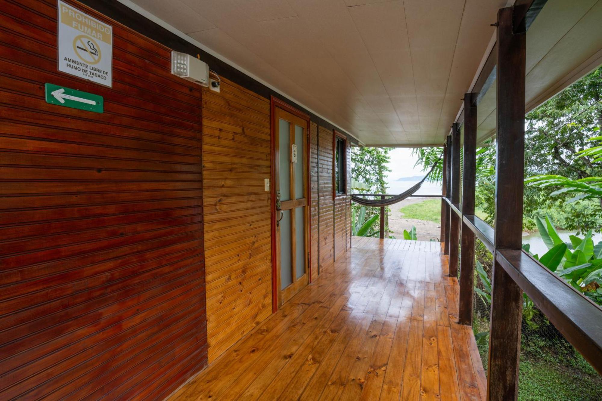 Hotel Pirate Cove Drakes Bay Esterno foto